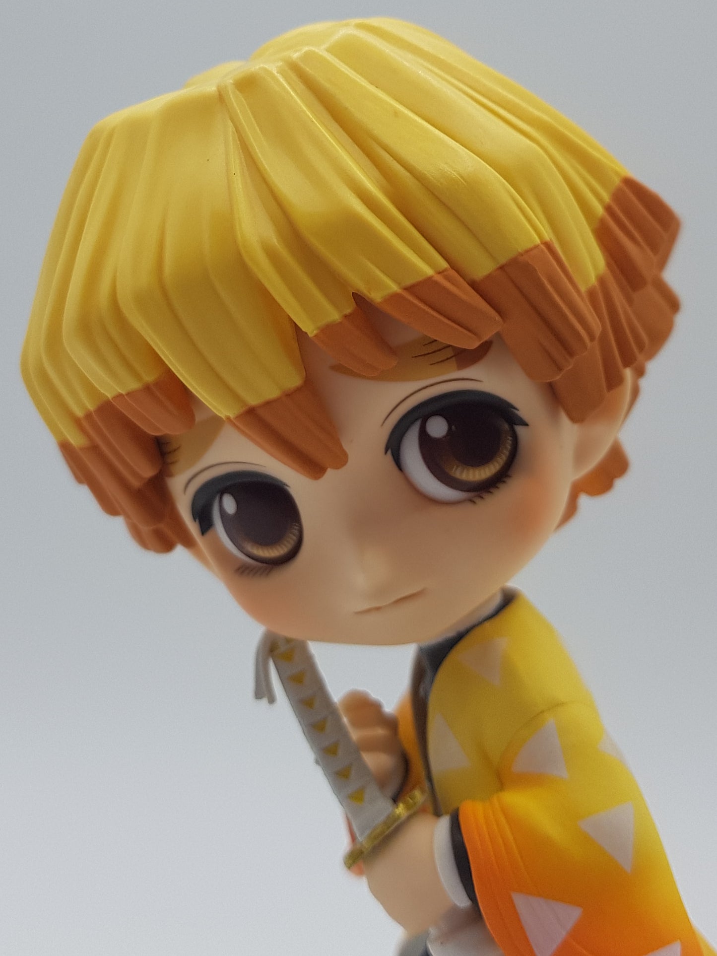 Zenitsu Agatsuma Figur - Demon Slayer: Kimetsu no Yaiba - Q-Posket Ver. A - Banpresto