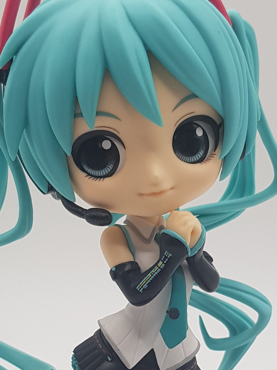 Hatsune Miku Figur - Vocaloid - Q-Posket V4X Ver. B - Piapro Characters - Banpresto