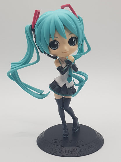 Hatsune Miku Figur - Vocaloid - Q-Posket V4X Ver. B - Piapro Characters - Banpresto