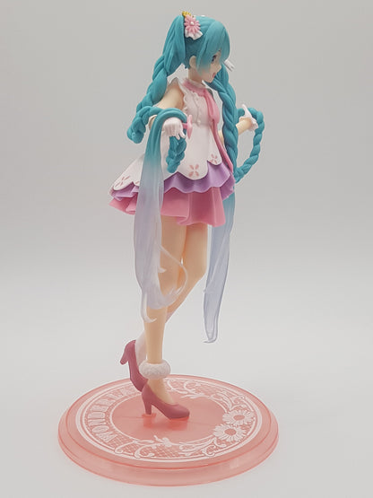 Hatsune Miku Figur - Vocaloid - Wonderland Series - Rapunzel - Taito
