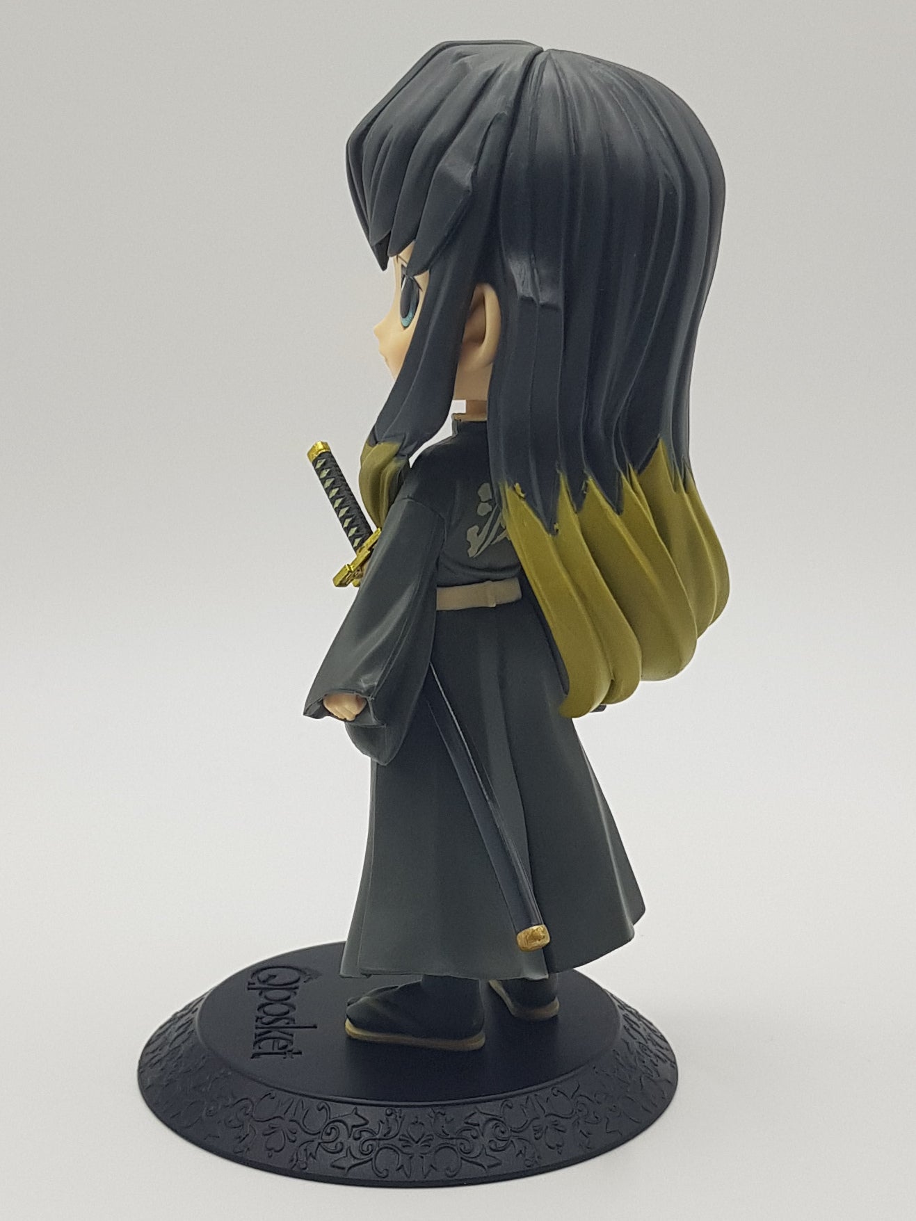Muichiro Tokito Figur - Demon Slayer: Kimetsu no Yaiba - Q-Posket Ver. B (Sepia Color) - Banpresto