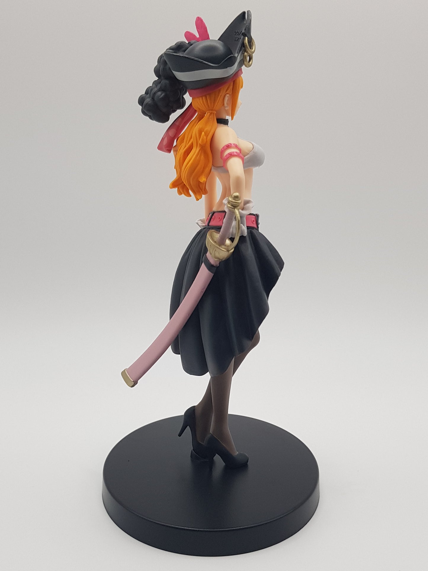 Nami Figur - One Piece: Film Red - DXF The Grandline Lady Vol. 3 - Banpresto